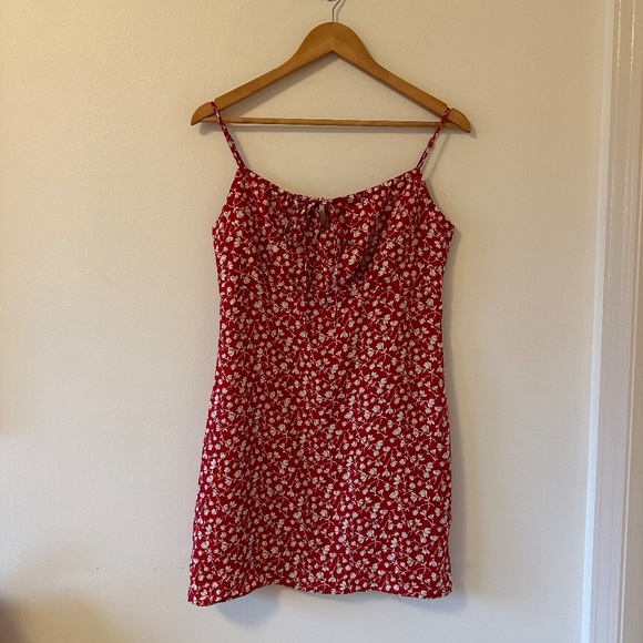 Reformation Felix Red Floral-Print Mini Dress | Size 4 - Picture 6 of 15
